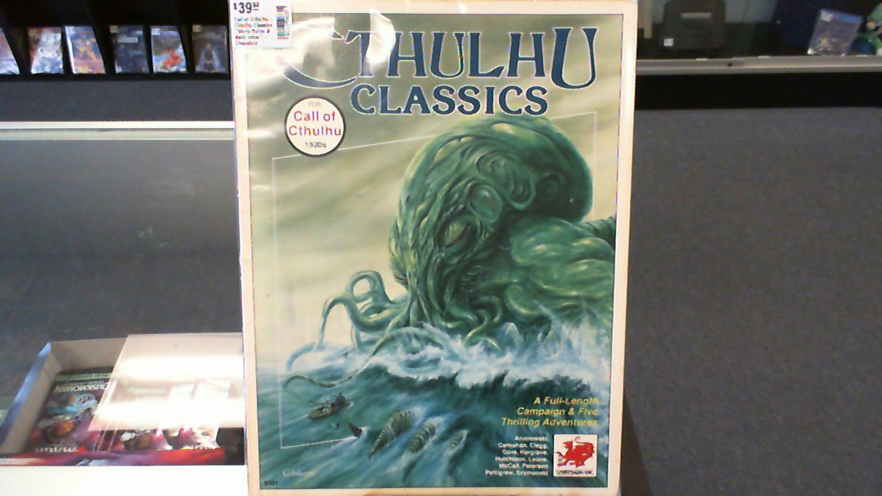 Call of Cthulhu- Cthulhu Classics *Worn Spine & Back cover*- Chaosium