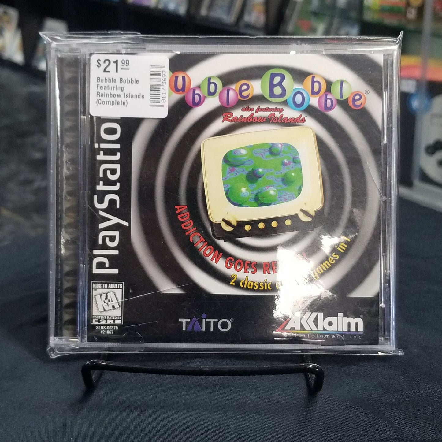 Bubble Bobble Featuring Rainbow Islands (Complete)