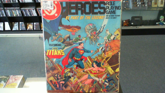 DC Heroes- Core Rules Box Set *Worn Box/ No Dice*- Mayfair Games